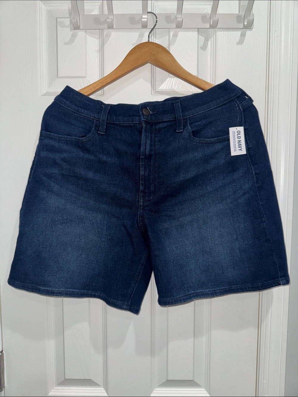 Old Navy Women's Dark Indigo Denim Bermuda Shorts
